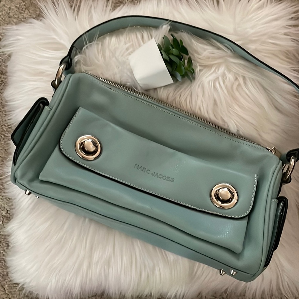 Marc Jacobs Gorgeous Blue Shoulder Purse